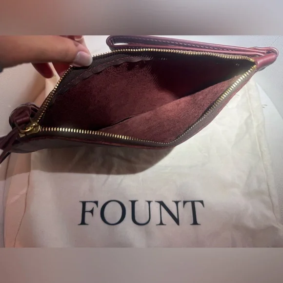 Found Finley Clutch in Burgundy - Picture 3 of 3